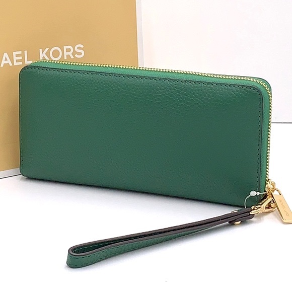 MICHAEL KORS JET SET TRAVEL LARGE CONTINENTAL WRISTLET WALLET FERN GREEN… - Picture 3 of 16